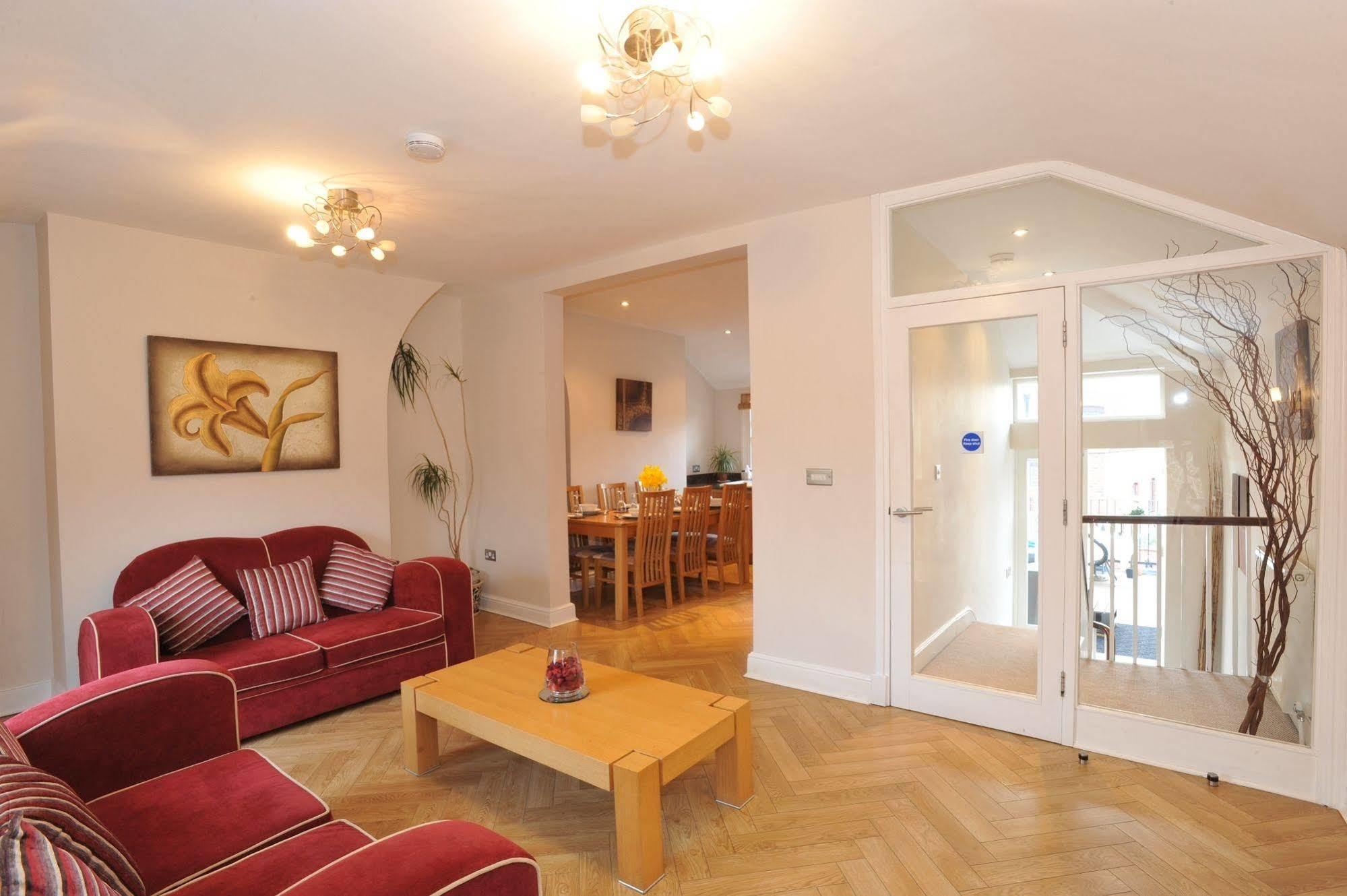 Chester Apartments Esterno foto